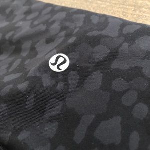 lululemon athletica wunder unders size 6